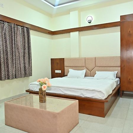 Indore Palace Εξωτερικό φωτογραφία