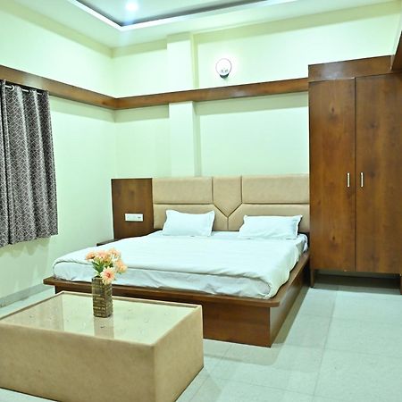 Indore Palace Εξωτερικό φωτογραφία